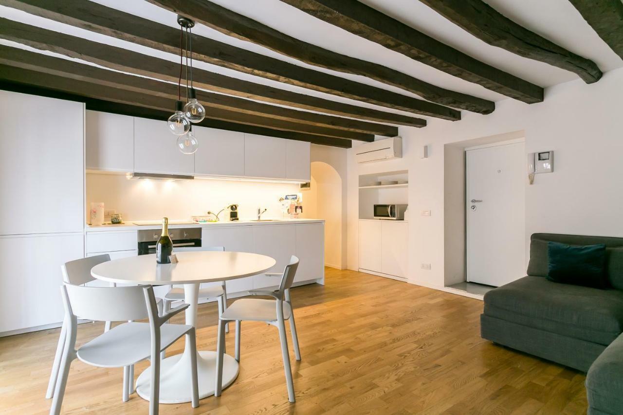Milano Apartments Mortara Kültér fotó