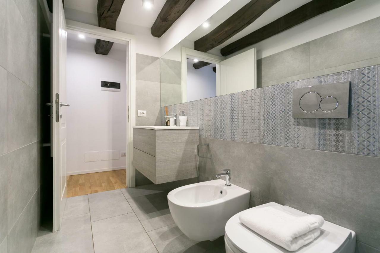 Milano Apartments Mortara Kültér fotó